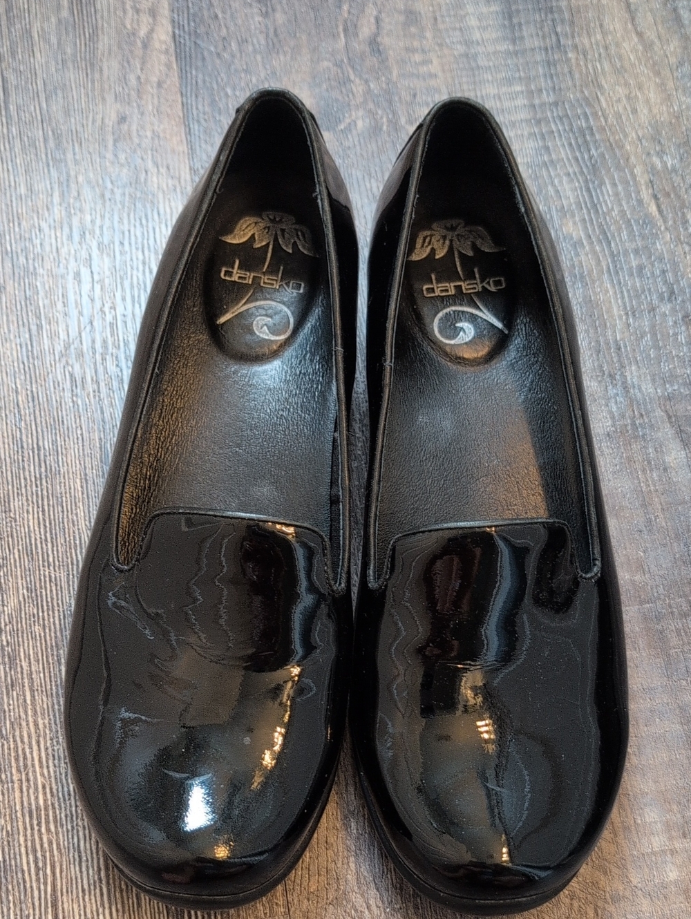 Dansko Black Patent Leather Slip On Loafers Women's Size 9.5 - 10
